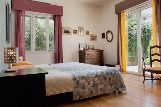 Maison De Famille Афіни Екстер'єр фото